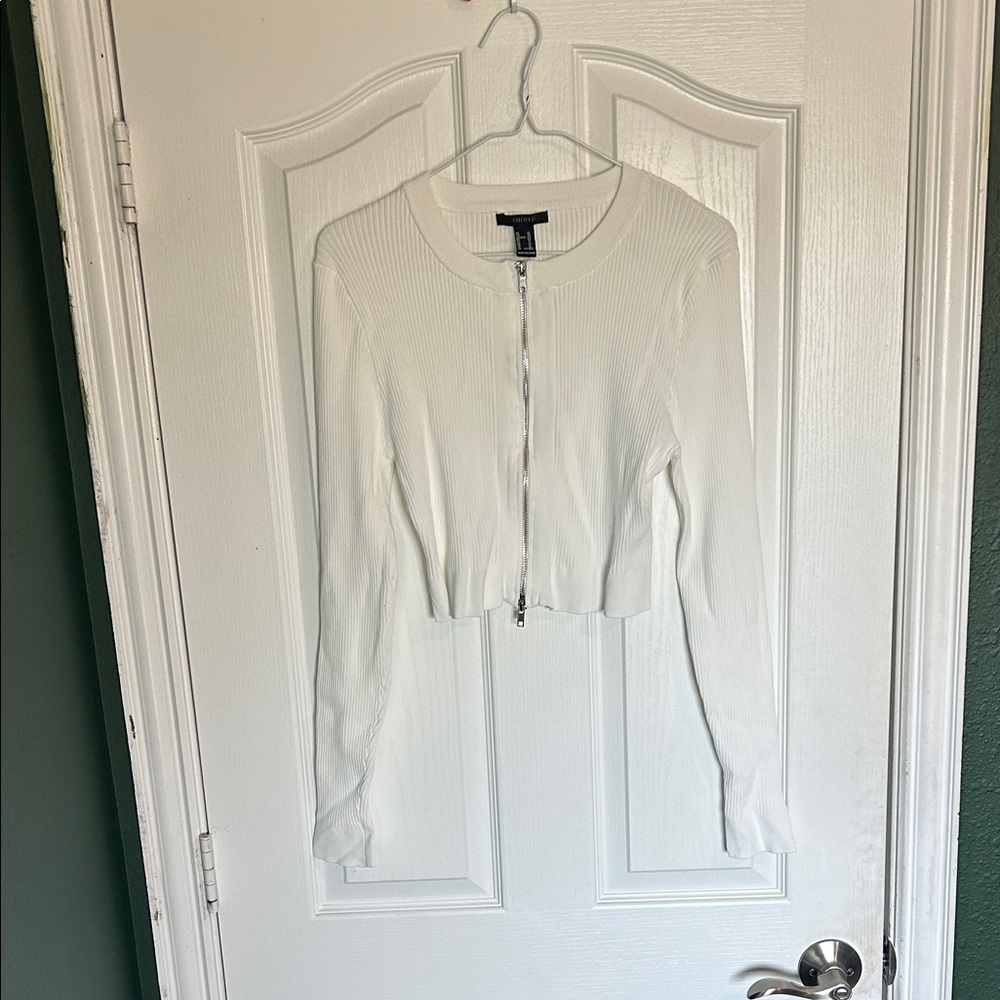 Forever 21 White Crop Top
